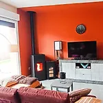 Bubbles And Granules - Single-storey House - Swimming Pool Nyaraló *