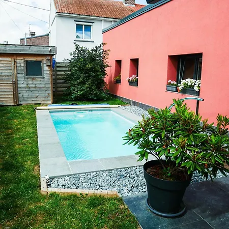 Bubbles And Granules - Single-storey House - Swimming Pool بيت للعطل Provin